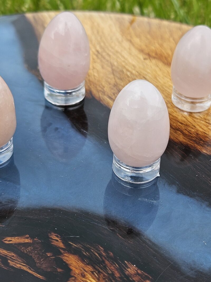 Oeuf de Yoni ou déco en Quartz rose – Image 3