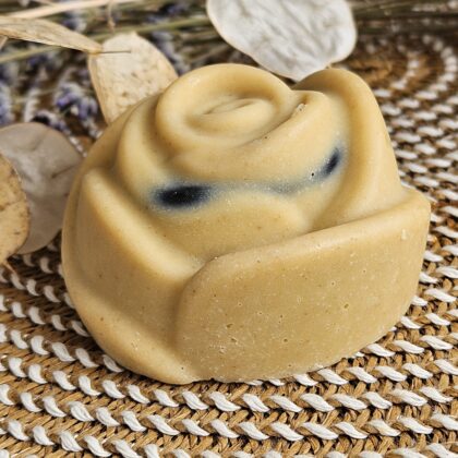 Savon artisanal d'herboriste Rose Porte Bonheur